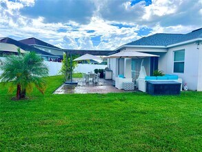 2812 Corkmore Ct in Orlando, FL - Building Photo - Building Photo