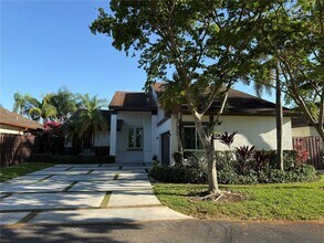 14853 SW 42nd Ln in Miami, FL - Building Photo - Building Photo