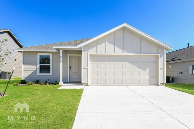 property at 2717 Ctr Crk Ln