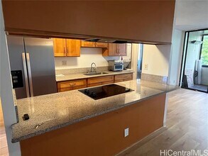60 N Kuakini St in Honolulu, HI - Building Photo - Building Photo
