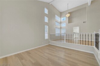 2701 Copper Cove Dr in Henderson, NV - Building Photo - Building Photo