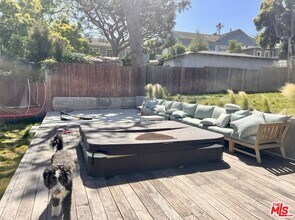 1545 3rd St in Manhattan Beach, CA - Building Photo - Building Photo
