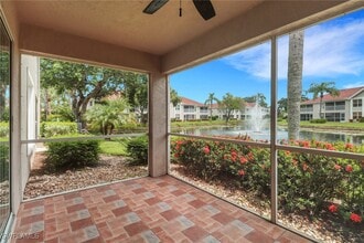 9836 Luna Cir in Naples, FL - Building Photo - Building Photo