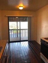 5036 Bluebird Ln in Paso Robles, CA - Building Photo - Building Photo