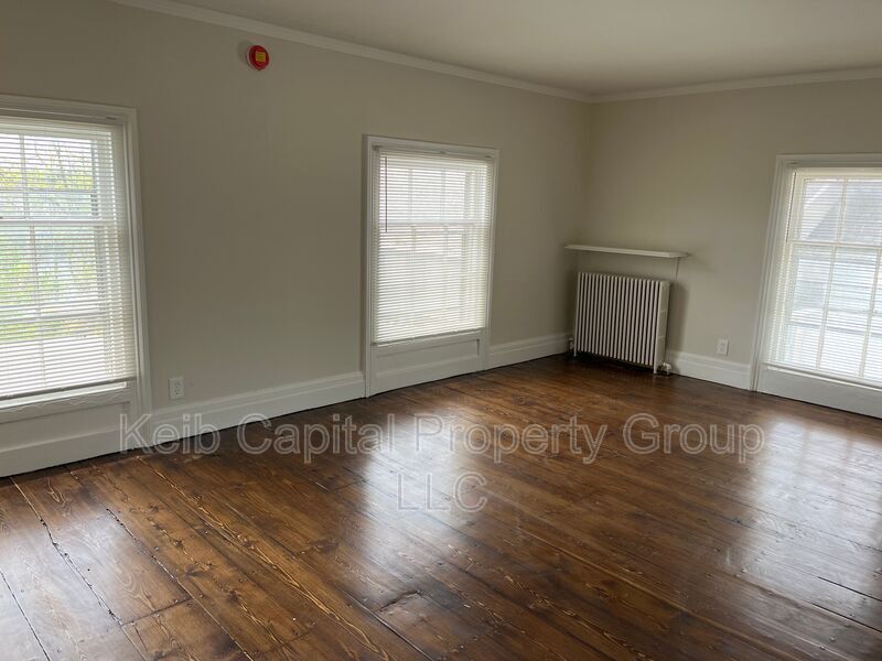 179 Main St in Hudson Falls, NY - Building Photo