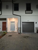 624 SW 12th St in Florida City, FL - Building Photo