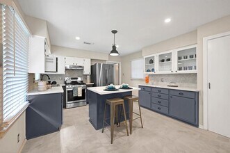 1441 Murray Bay St in Houston, TX - Building Photo - Building Photo