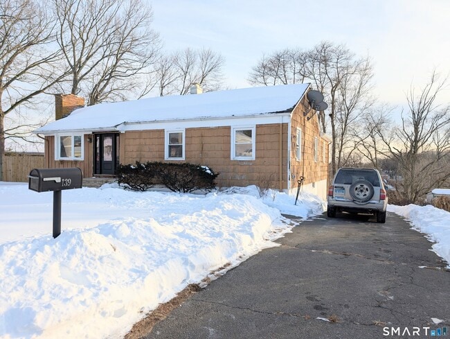 139 Little Deer Rd in Bridgeport, CT - Building Photo - Building Photo