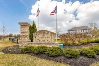 514 Wintergreen Wy in Lewis Center, OH - Building Photo - Building Photo