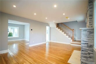 85 Franklin Ave in Lynbrook, NY - Building Photo - Building Photo