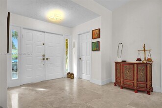 2101 NE 211th Terrace in North Miami Beach, FL - Building Photo - Building Photo