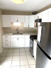 3021 S Michigan Ave, Unit 310 in Chicago, IL - Building Photo - Building Photo