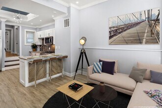 2112 Eastern Ave in Baltimore, MD - Building Photo - Building Photo