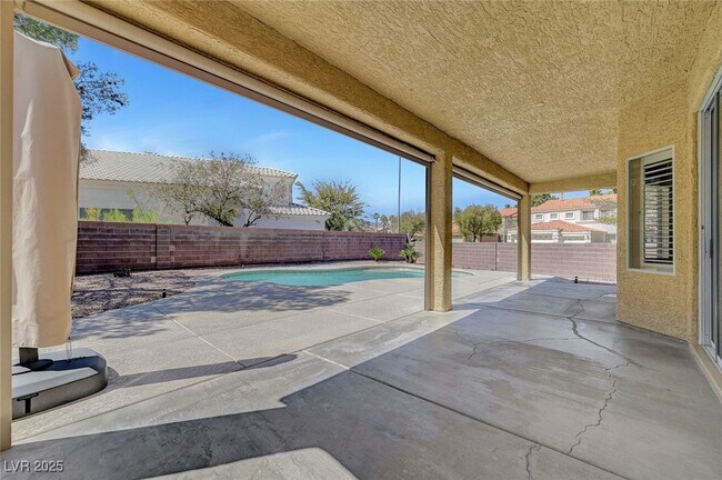 property at 2525 Huber Heights Dr