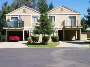 Cabernet Apartments in Red Bluff, CA - Building Photo - Building Photo