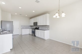 113 Zuma Dr in Liberty Hill, TX - Building Photo - Building Photo