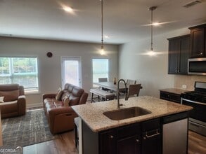 47 Station Overlook Dr in Auburn, GA - Building Photo - Building Photo