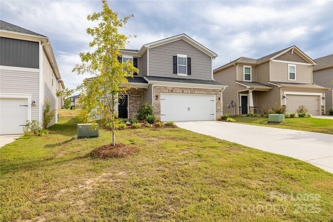 2117 Morgan Hls Dr in Albemarle, NC - Building Photo - Building Photo