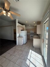 3298 E Ames Ave in Kingman, AZ - Building Photo - Building Photo