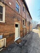 8 Avion Ave in Toronto, ON - Building Photo - Building Photo