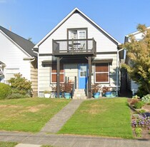 1421 Grand Ave in Everett, WA - Building Photo