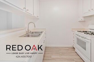 8309 Cedros Ave in Los Angeles, CA - Building Photo - Building Photo