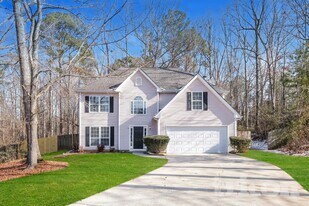 2255 Hamilton Parc Ln in Buford, GA - Building Photo