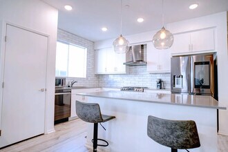5503 Sandcliff Ln in San Diego, CA - Building Photo - Building Photo