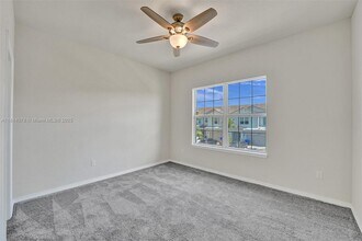 4764 Eucalyptus Dr in Hollywood, FL - Building Photo - Building Photo