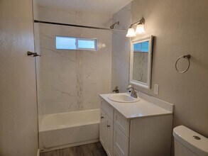2229 Donna St in North Las Vegas, NV - Building Photo - Building Photo
