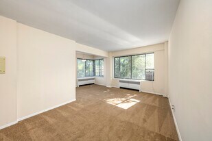 Walden Commons in Washington, DC - Building Photo