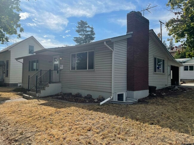 624 2nd St in Cheney, WA - Building Photo - Building Photo