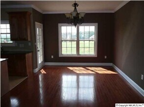 132 Meadow Ridge Dr in Hazel Green, AL - Foto de edificio - Building Photo