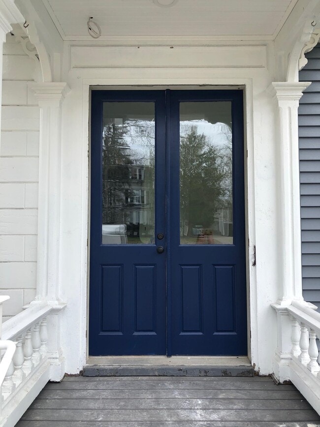 46 Cushing St in Dover, NH - Building Photo - Building Photo