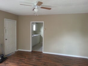 1413 Woodward St in Orlando, FL - Building Photo - Building Photo