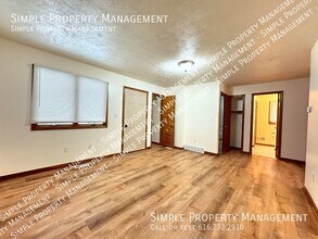 1240 103rd Ave in Plainwell, MI - Building Photo - Building Photo