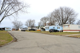 Brookside Village in South Vienna, OH - Building Photo - Building Photo