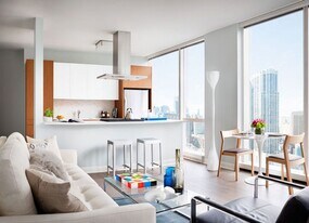 500 N Lake Shore Dr in Chicago, IL - Building Photo