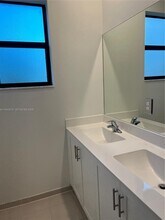 20631 NE 7th Pl in North Miami Beach, FL - Building Photo - Building Photo
