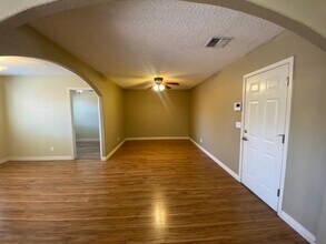 760 Crestwood Dr in Kingman, AZ - Building Photo - Building Photo