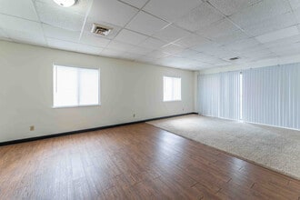 Regency Tower in Springfield, MO - Building Photo - Building Photo