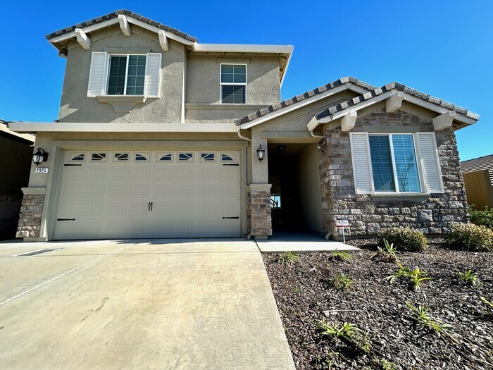 2925 Lampard Wy in Roseville, CA - Building Photo