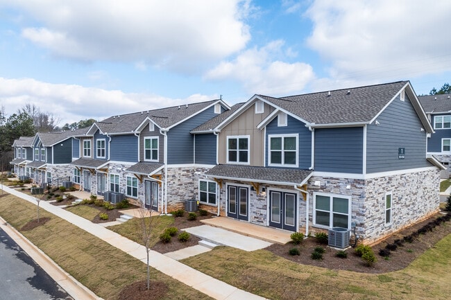 The Reserve at Jackson Highway in Covington, GA - Foto de edificio - Building Photo