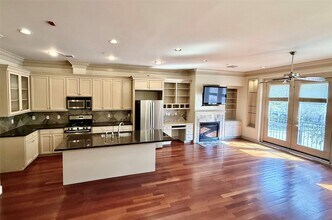 953 Yale St in Houston, TX - Building Photo - Building Photo