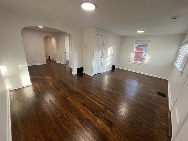 3343 N 40th Ave in Omaha, NE - Building Photo - Building Photo