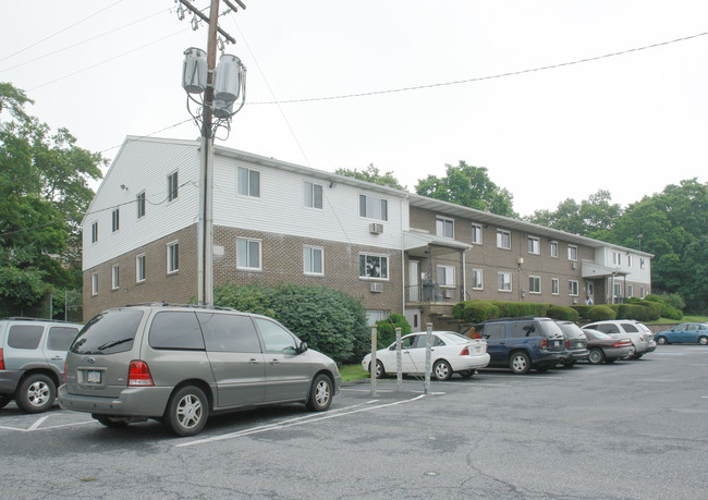 5660 - 5670 Lancaster St in Harrisburg, PA - Foto de edificio - Building Photo