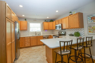 225 Adams Cir in Pinehurst, NC - Building Photo - Building Photo
