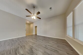 19706 Kilborne Park Ln in Spring, TX - Building Photo - Building Photo