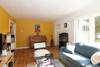 530 Toepfer Ave in Madison, WI - Building Photo - Building Photo
