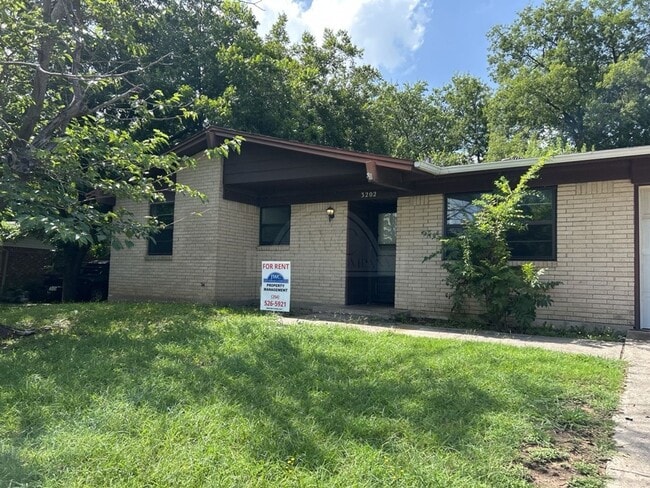 property at 3202 Brookbend Dr
